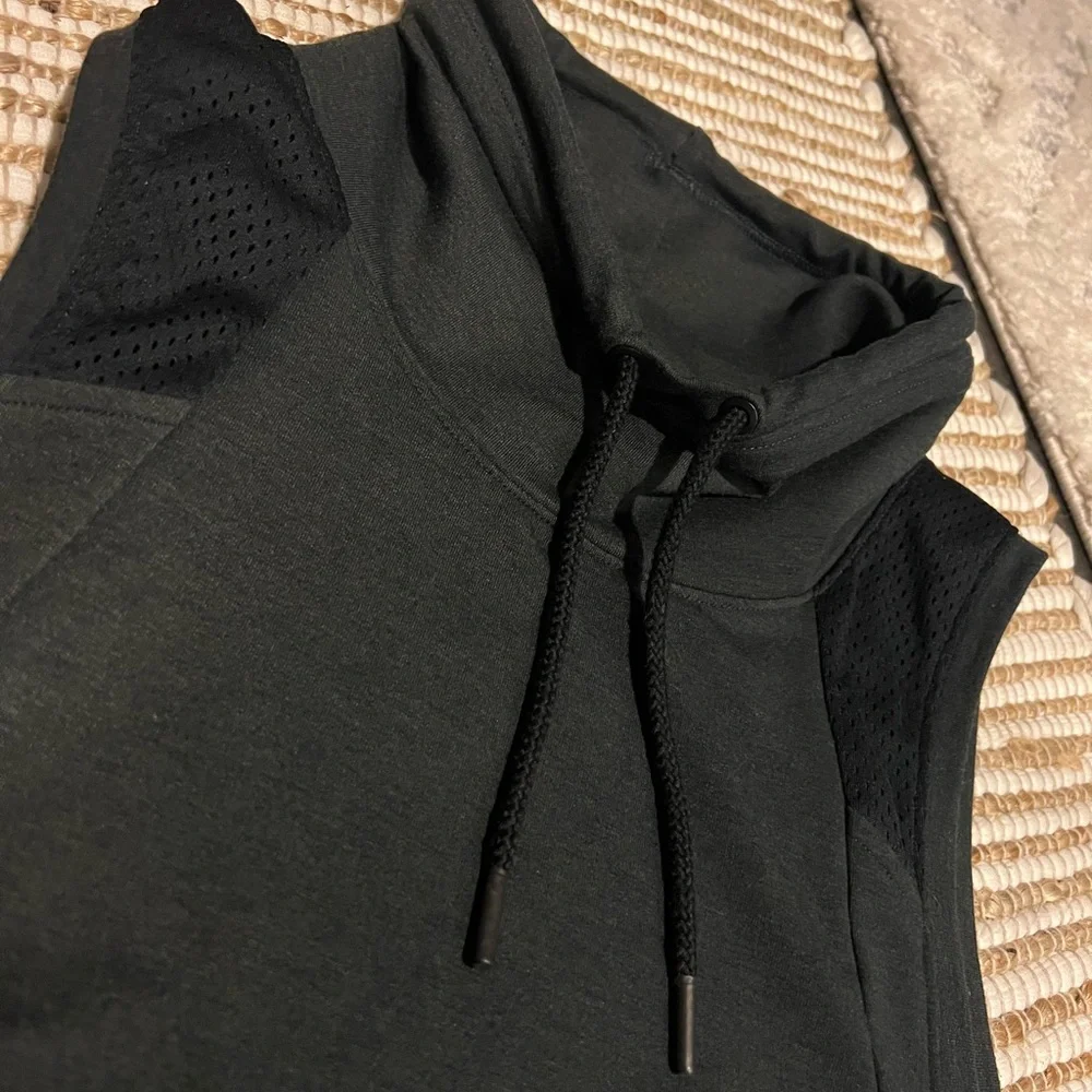Under armour active top